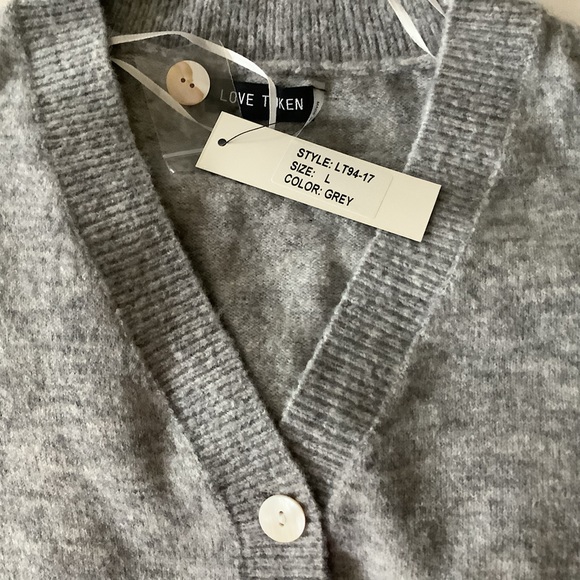 Love Token Ruffled Sleeve Button Sweater Grey Size L New - Picture 5 of 6